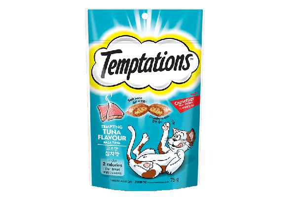 Free TEMPTATIONS™ Cat Treats