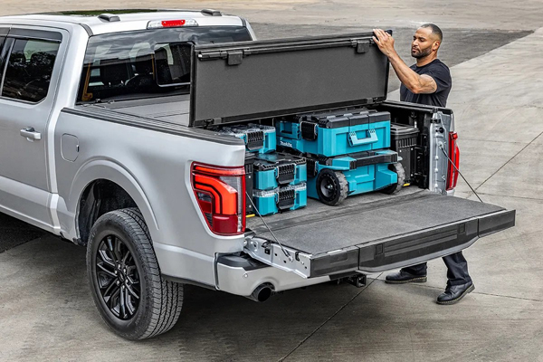 Win a MAKTRAK™ Modular Storage System